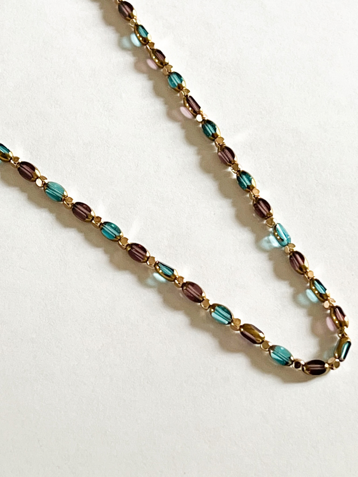 COLLIER VIOLETTE