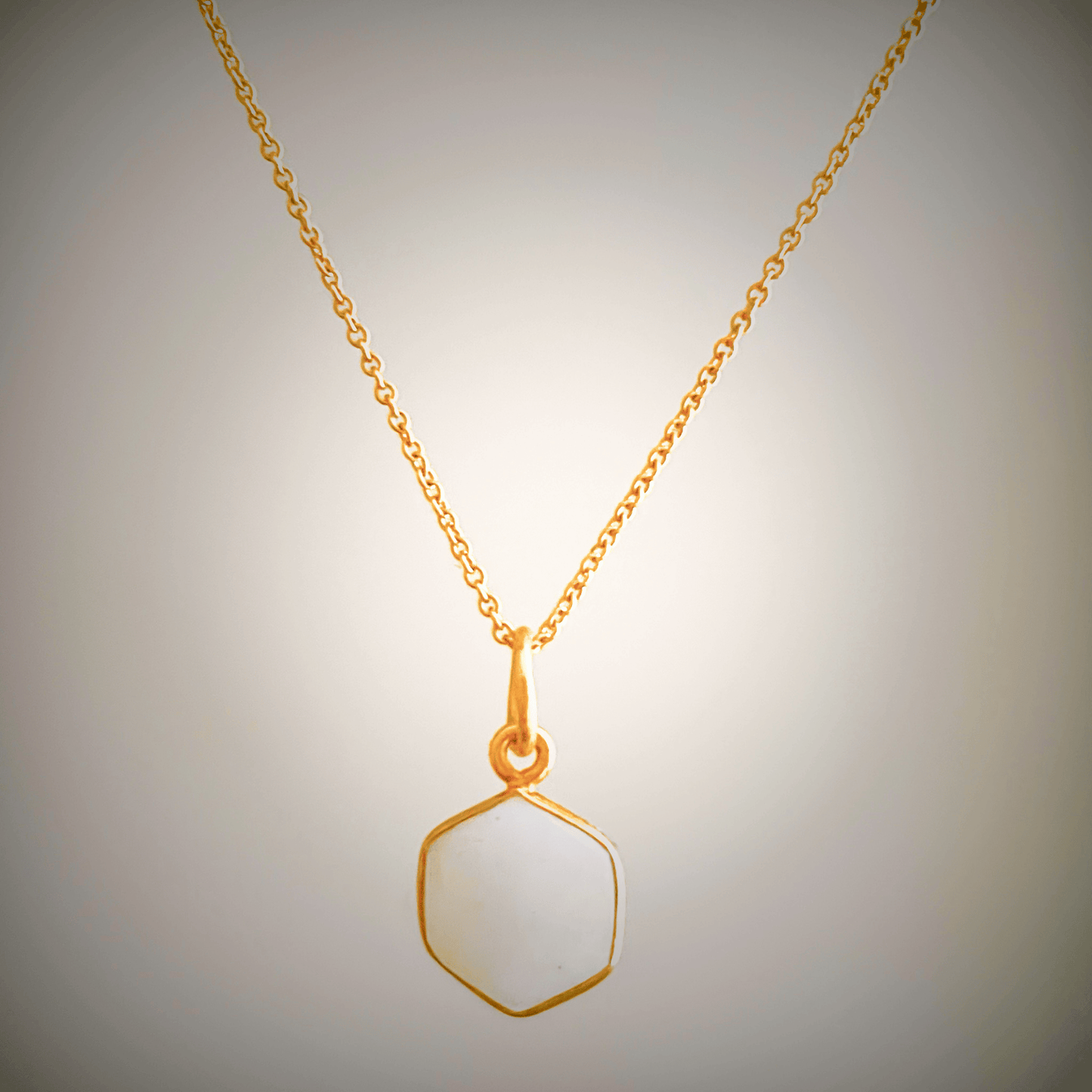 COLLIER GLORIA PIERRE DE LUNE