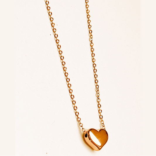COLLIER LOVE